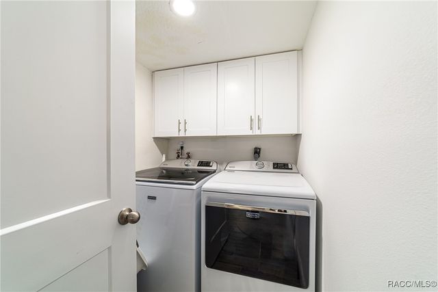 11517 W Sandpiper Court, Crystal River, FL 34429