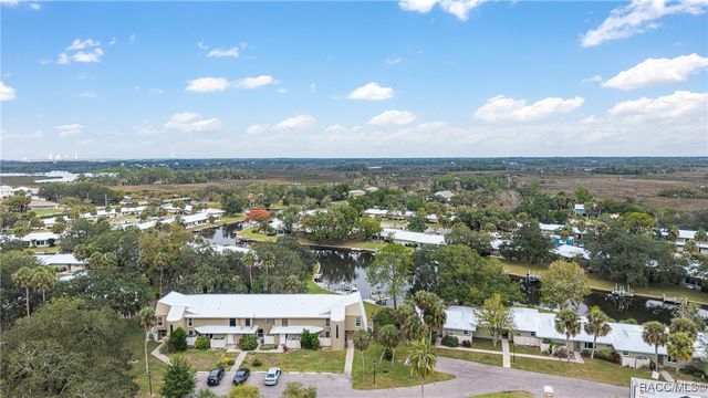 11517 W Sandpiper Court, Crystal River, FL 34429