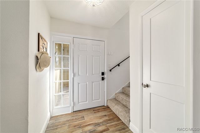 11517 W Sandpiper Court, Crystal River, FL 34429