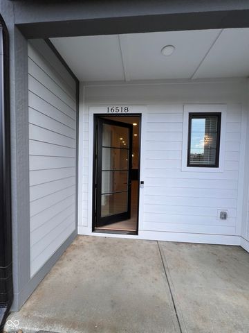 16518 Deerpath Way, Westfield, IN 46074