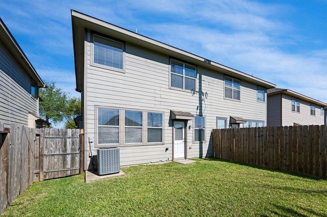 11938 Ramla Place Trail, Houston, TX 77089