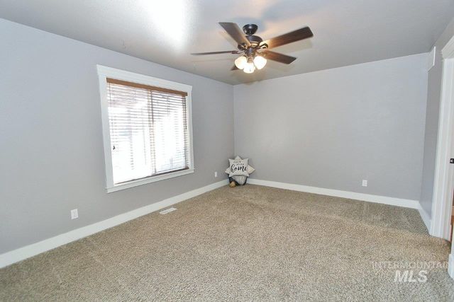 16928 N Chelford Loop, Nampa, ID 83687