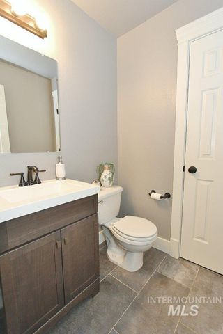 16928 N Chelford Loop, Nampa, ID 83687