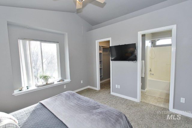 16928 N Chelford Loop, Nampa, ID 83687