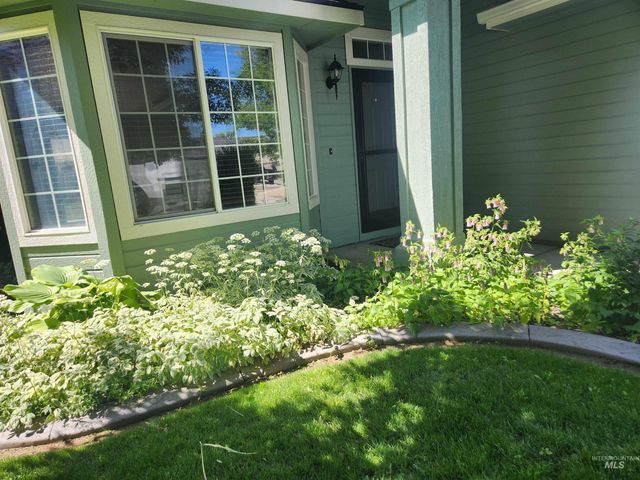 16928 N Chelford Loop, Nampa, ID 83687