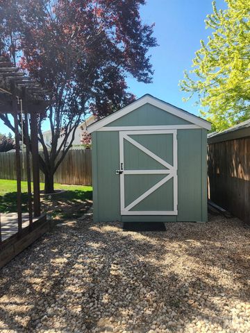 16928 N Chelford Loop, Nampa, ID 83687