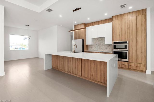 3539 41st PL, Cape Coral, FL 33993