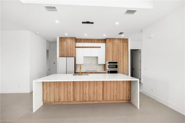 3539 41st PL, Cape Coral, FL 33993