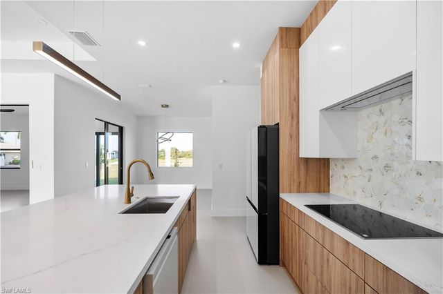 3539 41st PL, Cape Coral, FL 33993