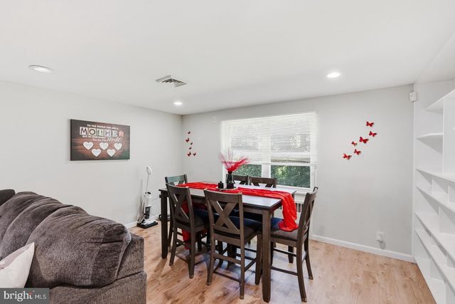1454 SICKLERVILLE RD, Sicklerville, NJ 08081