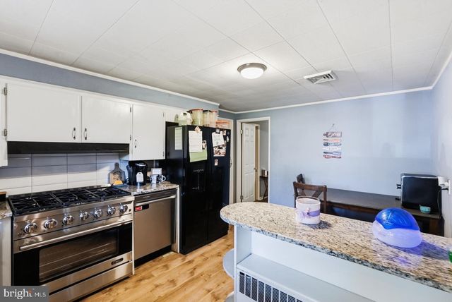 1454 SICKLERVILLE RD, Sicklerville, NJ 08081