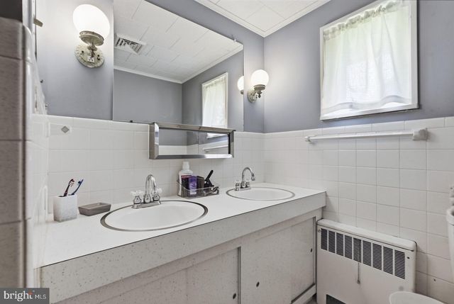 1454 SICKLERVILLE RD, Sicklerville, NJ 08081