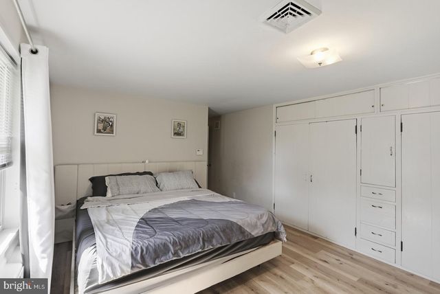 1454 SICKLERVILLE RD, Sicklerville, NJ 08081