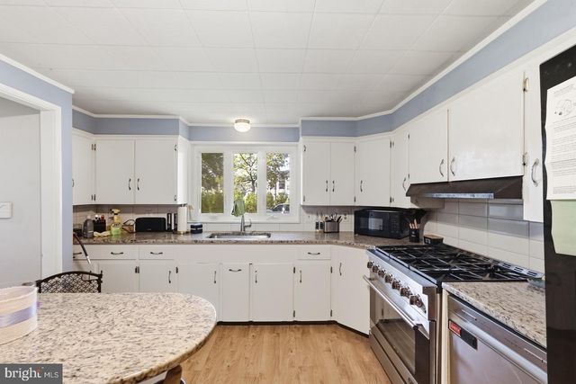 1454 SICKLERVILLE RD, Sicklerville, NJ 08081