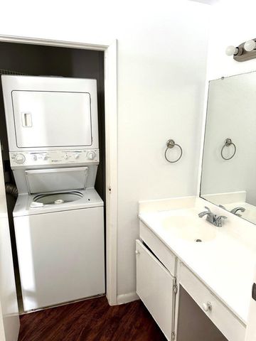 7901 Cambridge Street 133, Houston, TX 77054