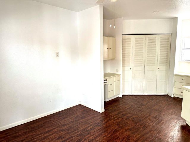 7901 Cambridge Street 133, Houston, TX 77054