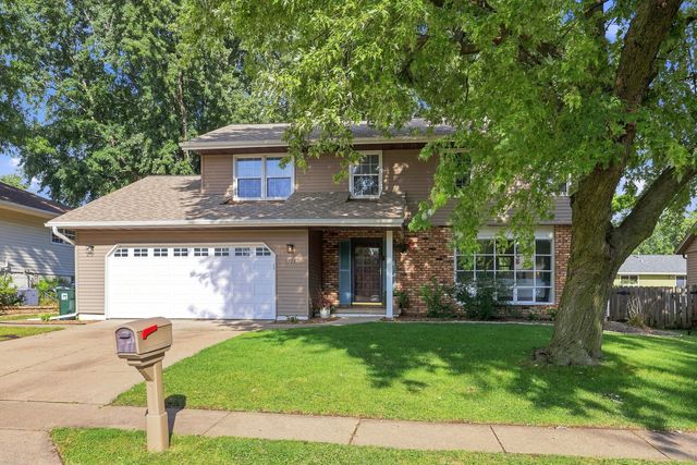 5721 Fillmore Street, Davenport, IA 52806