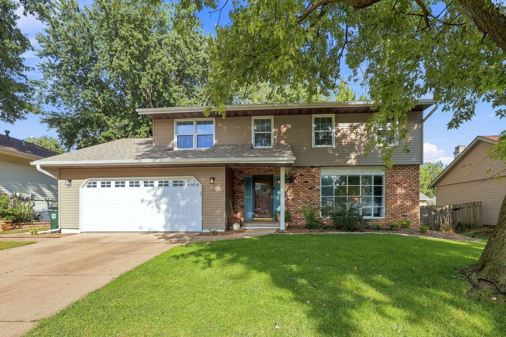 5721 Fillmore Street, Davenport, IA 52806