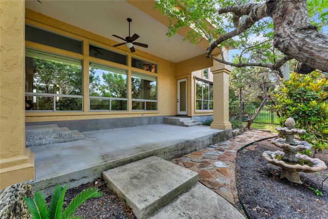 413 Rock House Drive, Liberty Hill, TX 78642