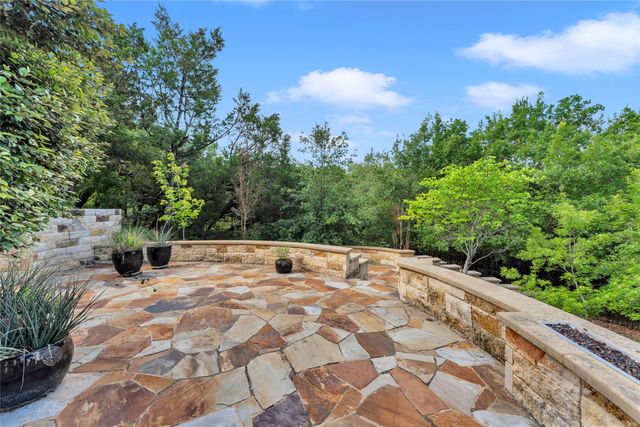 413 Rock House Drive, Liberty Hill, TX 78642