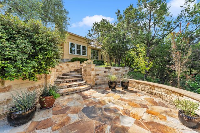 413 Rock House Drive, Liberty Hill, TX 78642