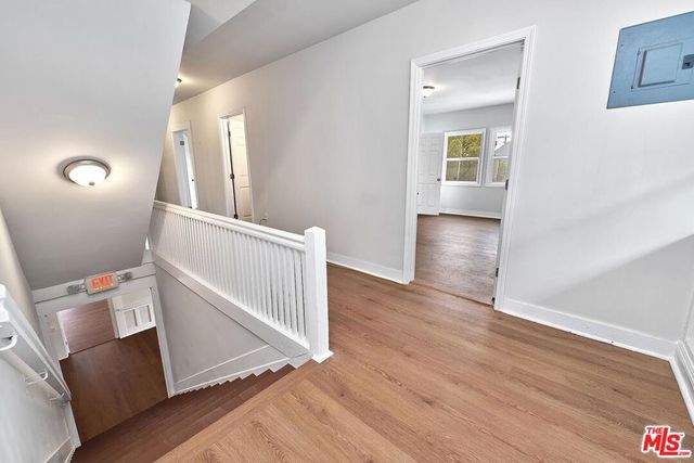 2205 S Hobart Boulevard, Los Angeles, CA 90018