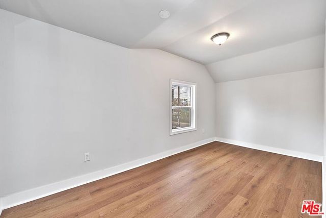 2205 S Hobart Boulevard, Los Angeles, CA 90018