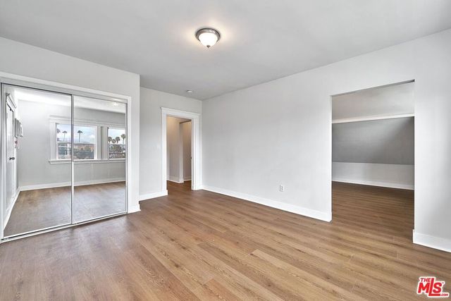 2205 S Hobart Boulevard, Los Angeles, CA 90018