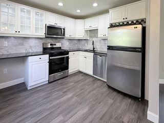 19 Fernview Ave 6, North Andover, MA 01845