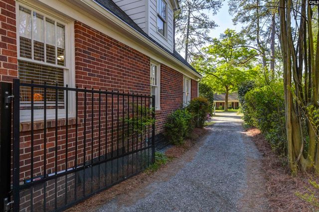 3907 Trenholm Road, Forest Acres, SC 29206