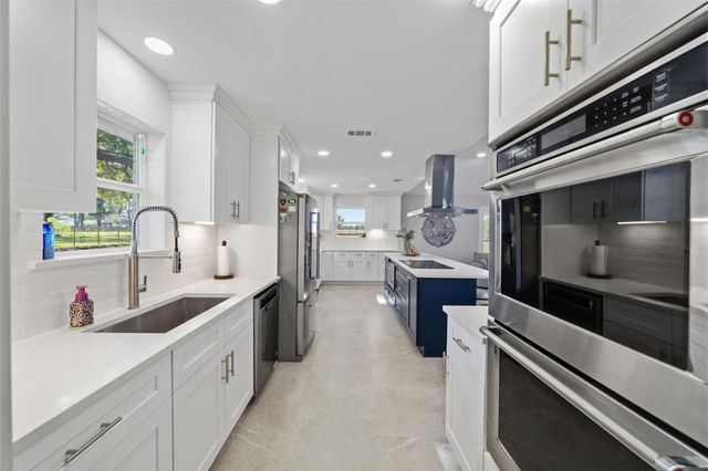 25518 Decker Prairie Rosehill Road, Magnolia, TX 77355