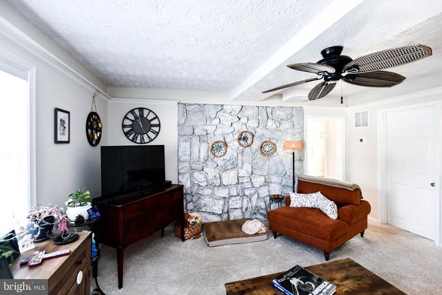 823 SELBY BLVD, Edgewater, MD 21037