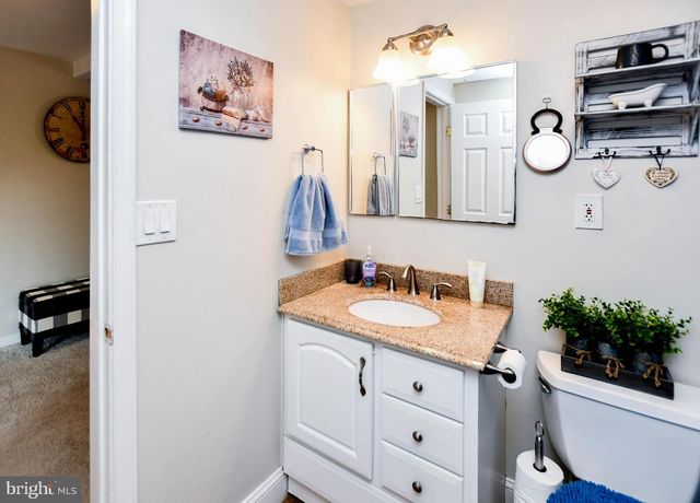 823 SELBY BLVD, Edgewater, MD 21037