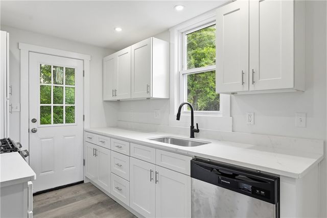 480 Songo St, Baldwin Boro, PA 15227