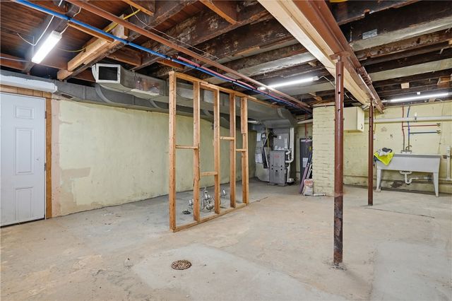 480 Songo St, Baldwin Boro, PA 15227