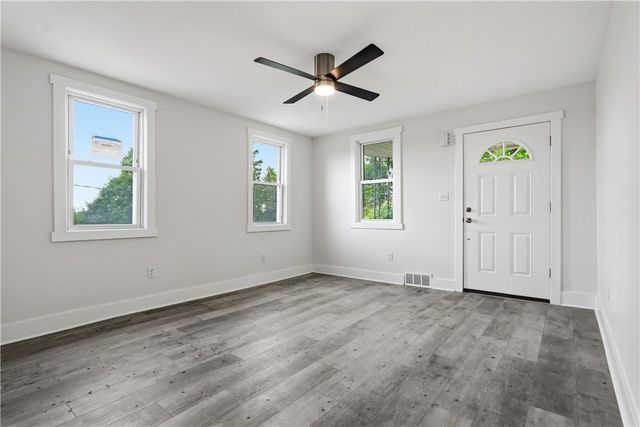 480 Songo St, Baldwin Boro, PA 15227