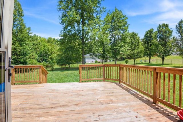 220 Sandy Hills Lane, Corbin, KY 40701
