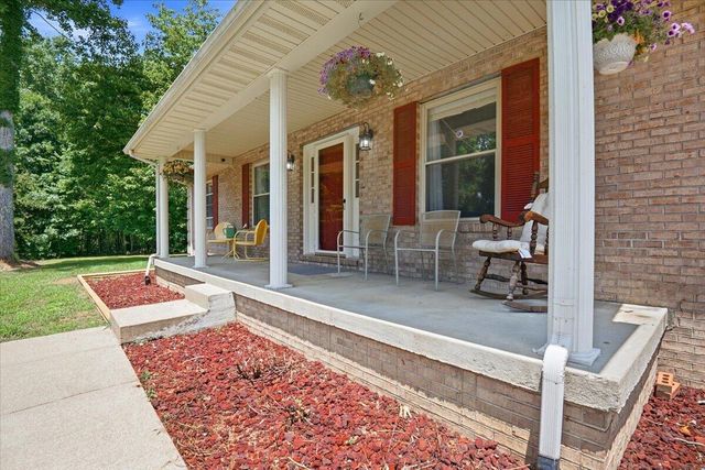 220 Sandy Hills Lane, Corbin, KY 40701