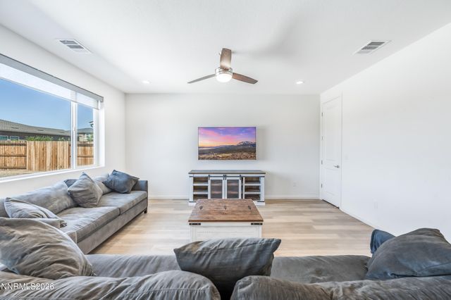 8007 Furnace Creek Drive, Sparks, NV 89436