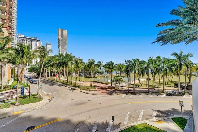 1900 N Bayshore Dr 508, Miami, FL 33132