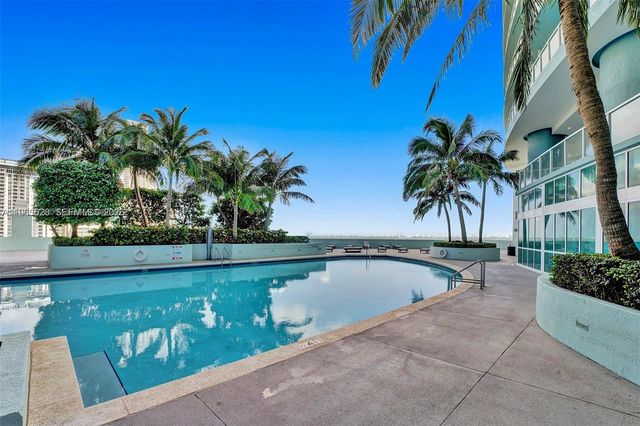 1900 N Bayshore Dr 508, Miami, FL 33132