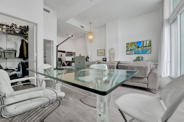 1900 N Bayshore Dr 508, Miami, FL 33132