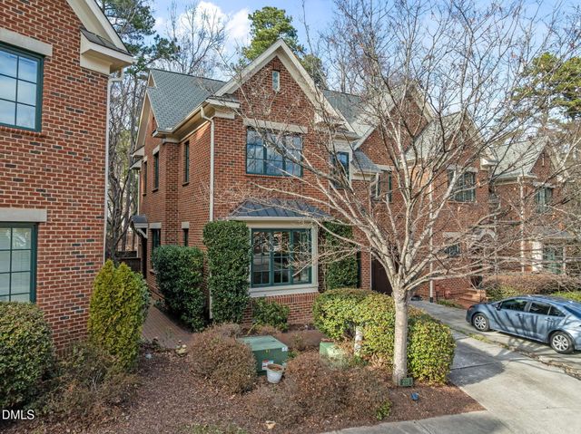 215 Old Franklin Grove Drive, Chapel Hill, NC 27514