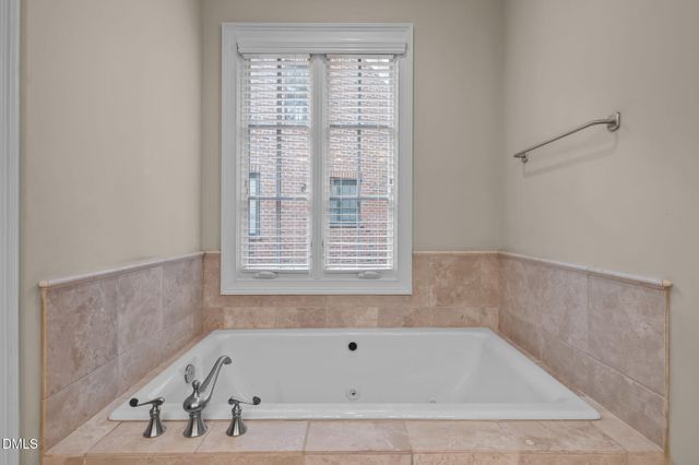 215 Old Franklin Grove Drive, Chapel Hill, NC 27514