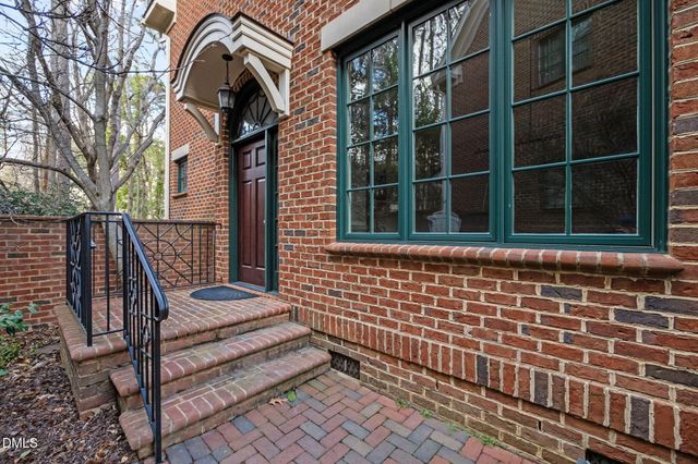 215 Old Franklin Grove Drive, Chapel Hill, NC 27514