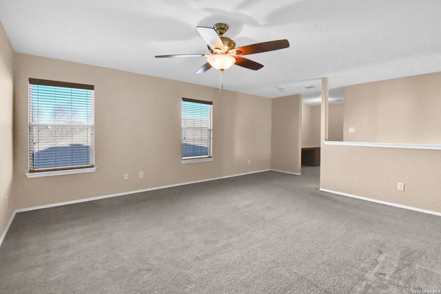 8530 Cheyenne Blf, Converse, TX 78109