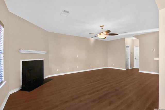 8530 Cheyenne Blf, Converse, TX 78109