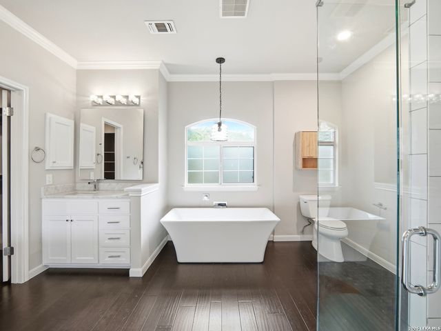 8543 NORTHVIEW PASS, Fair Oaks Ranch, TX 78015