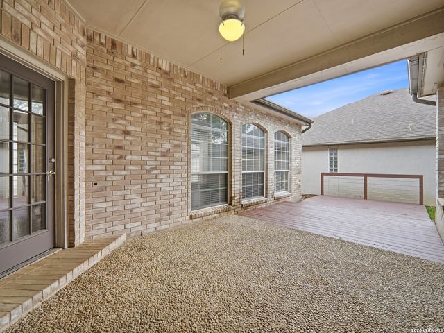 8543 NORTHVIEW PASS, Fair Oaks Ranch, TX 78015