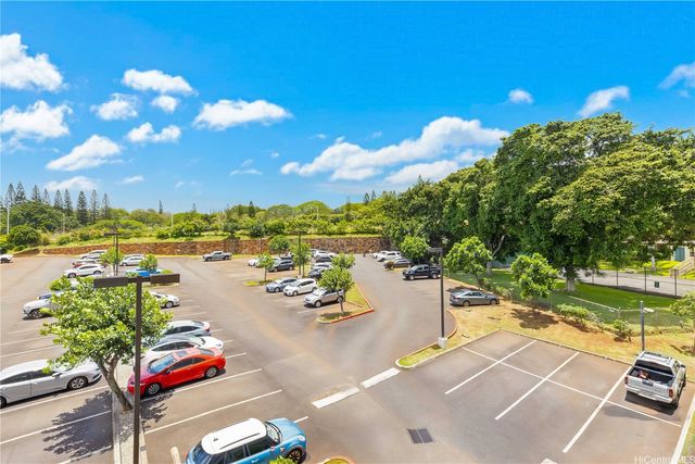 98-402 Koauka Loop 311, Aiea, HI 96701